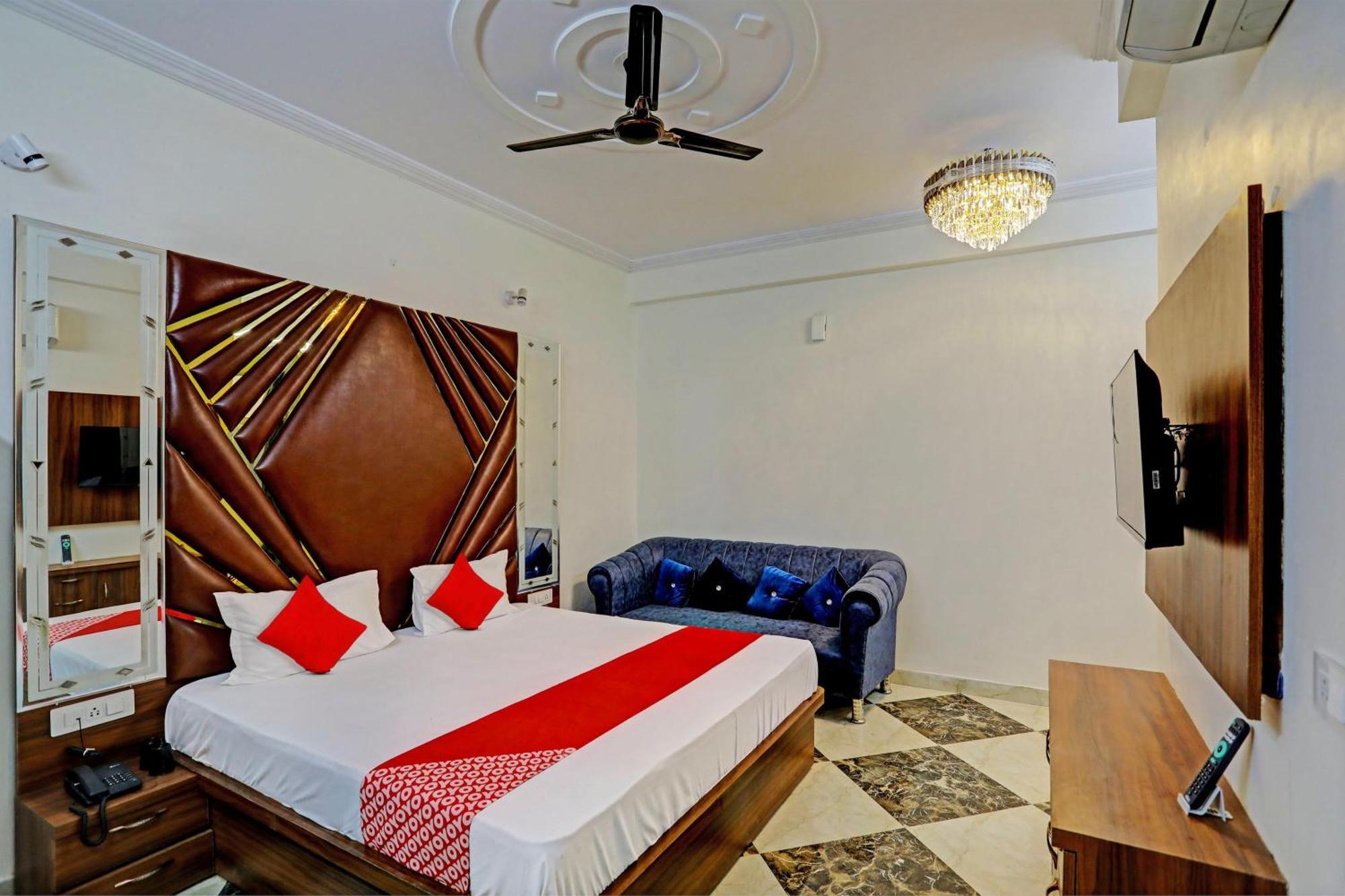 Hotel O Al Diwan Banquet And Suites 坎普尔 外观 照片