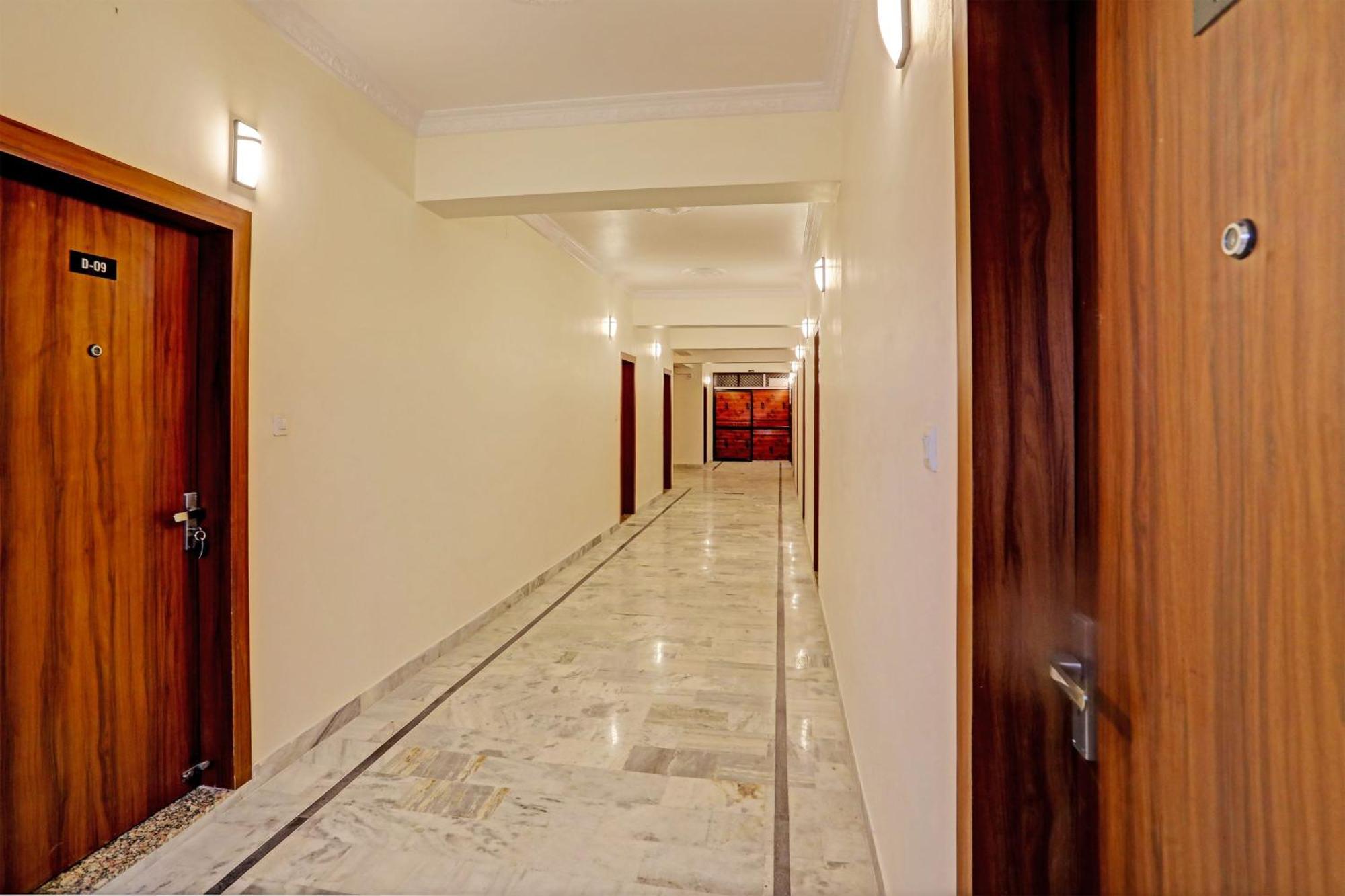 Hotel O Al Diwan Banquet And Suites 坎普尔 外观 照片