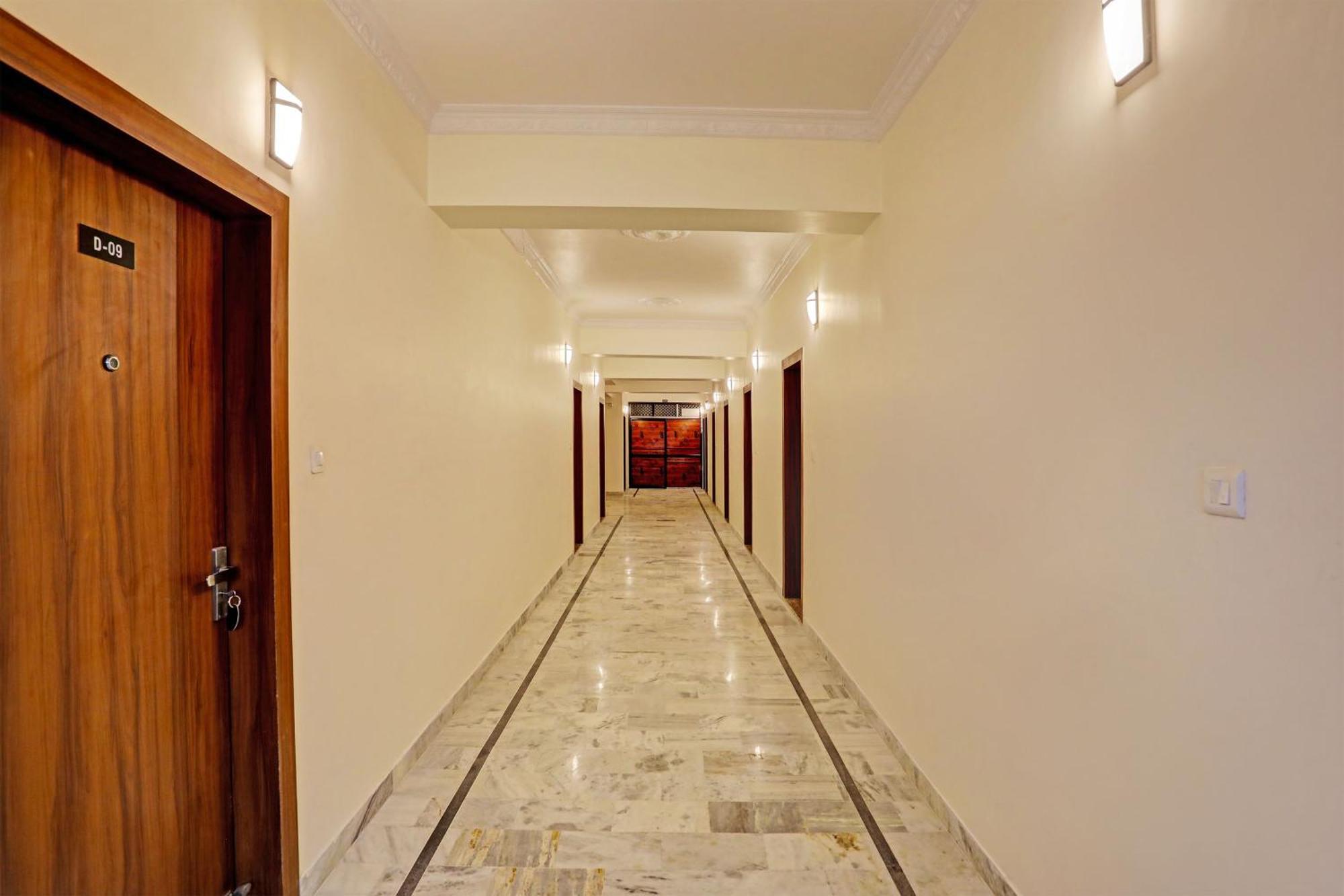 Hotel O Al Diwan Banquet And Suites 坎普尔 外观 照片